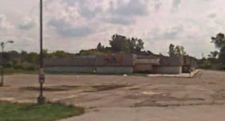 Lapeer Lanes - 2008 Street View